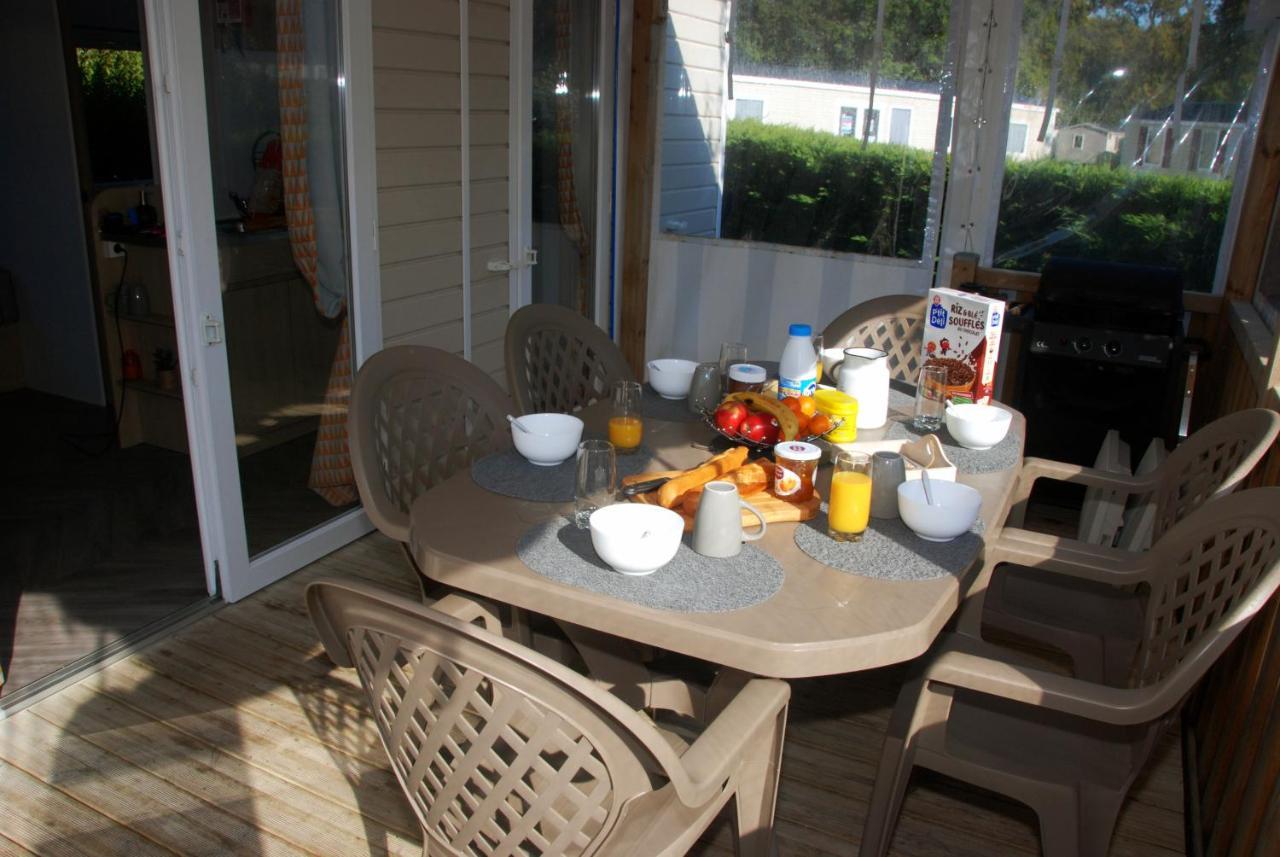 Mobilhome 2Ch Climatise-Terrasse Fermee-4 Velos-Camping 4 Etoiles Les Charmettes Les Mathes Exteriör bild