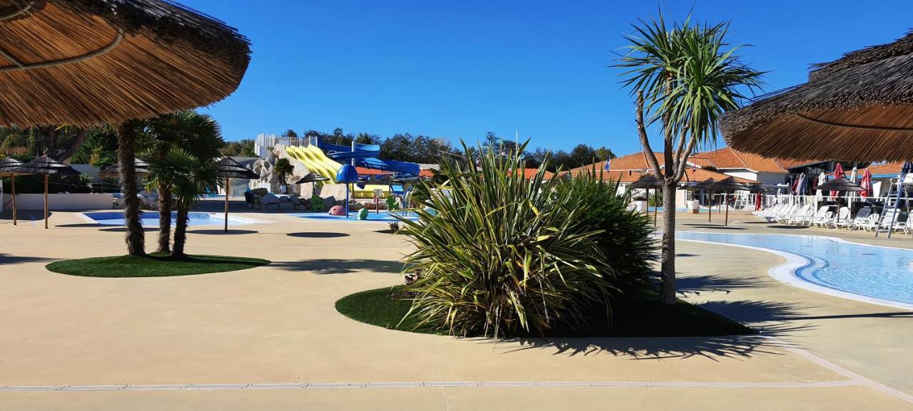 Mobilhome 2Ch Climatise-Terrasse Fermee-4 Velos-Camping 4 Etoiles Les Charmettes Les Mathes Exteriör bild