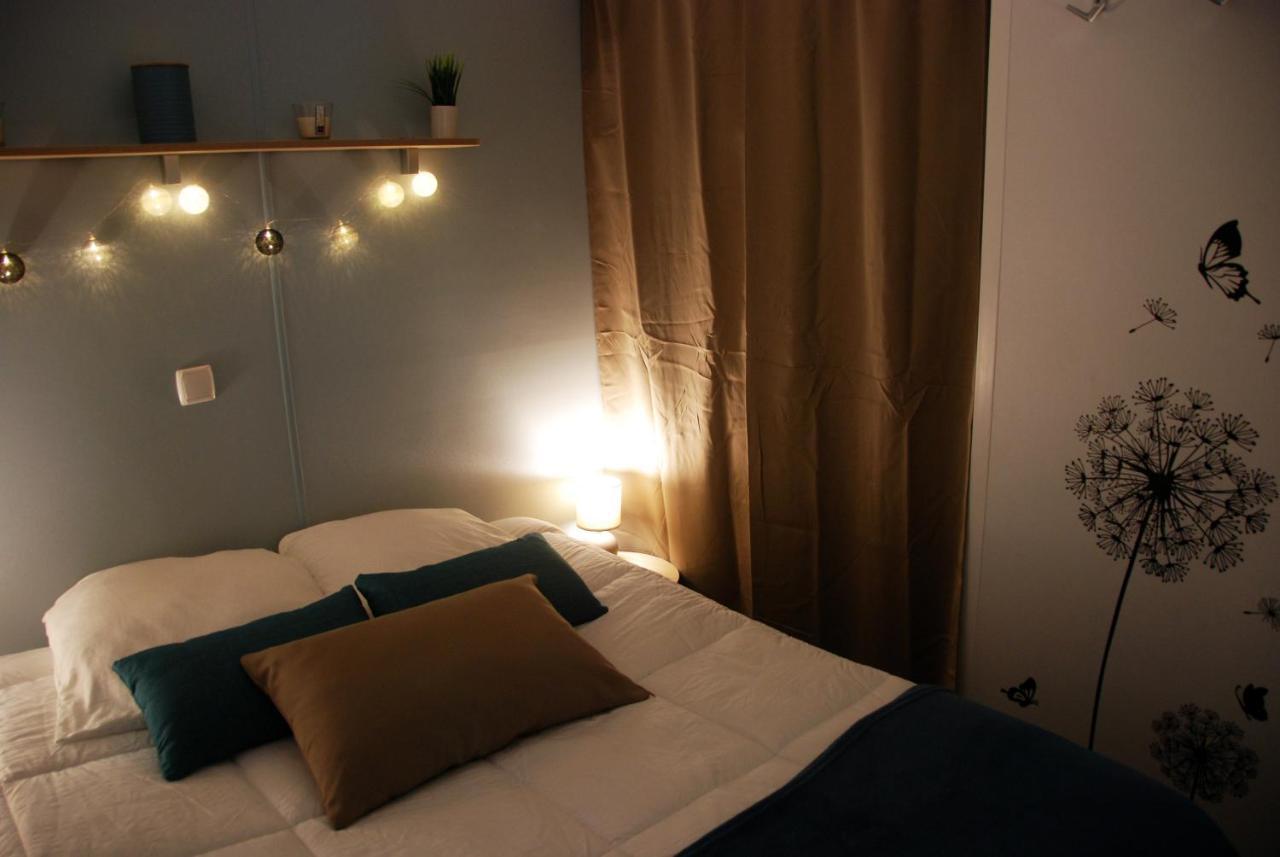 Mobilhome 2Ch Climatise-Terrasse Fermee-4 Velos-Camping 4 Etoiles Les Charmettes Les Mathes Exteriör bild