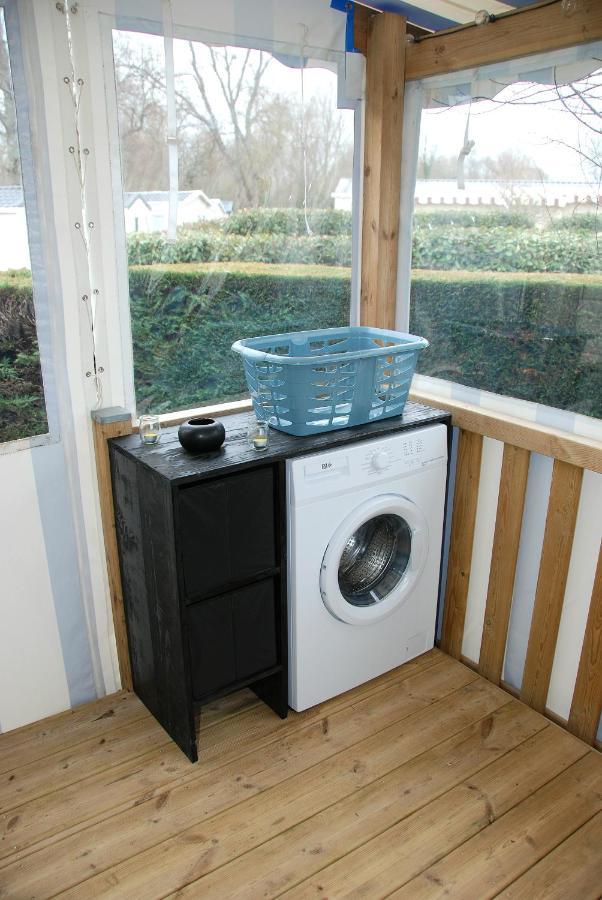 Mobilhome 2Ch Climatise-Terrasse Fermee-4 Velos-Camping 4 Etoiles Les Charmettes Les Mathes Exteriör bild