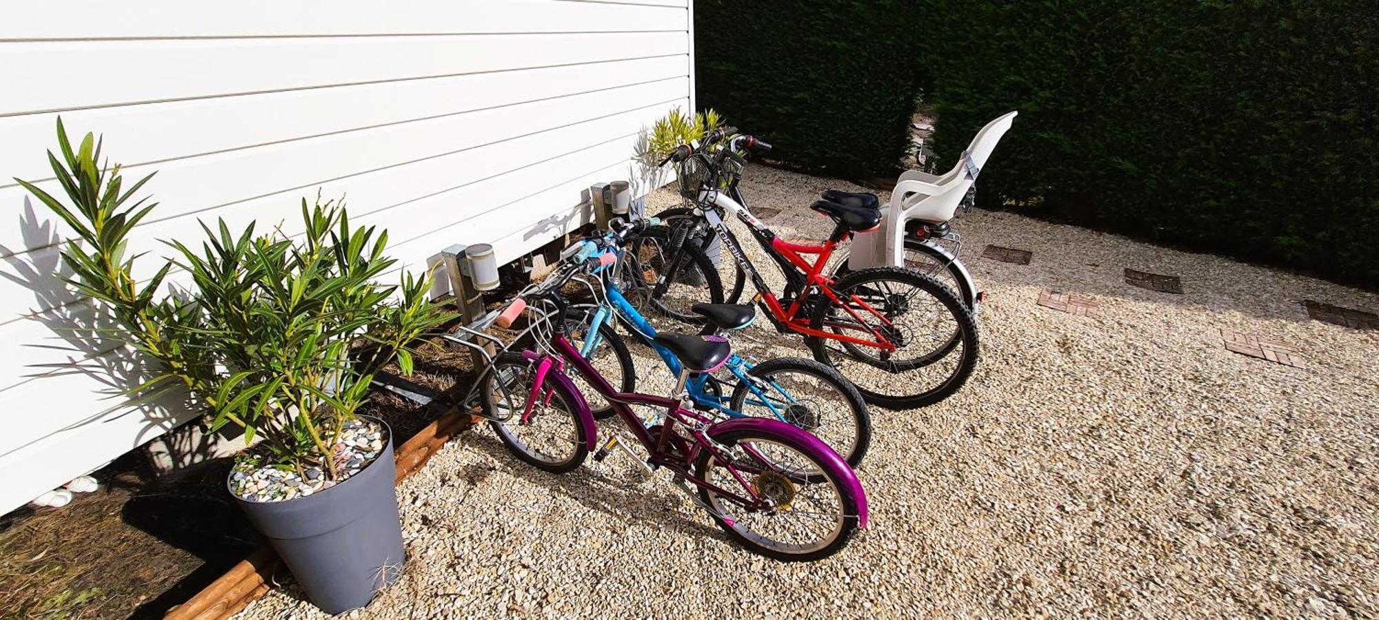 Mobilhome 2Ch Climatise-Terrasse Fermee-4 Velos-Camping 4 Etoiles Les Charmettes Les Mathes Exteriör bild